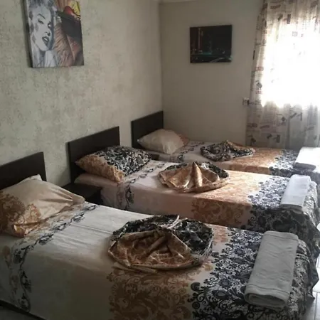 Комплекс Дворъ Guest house *